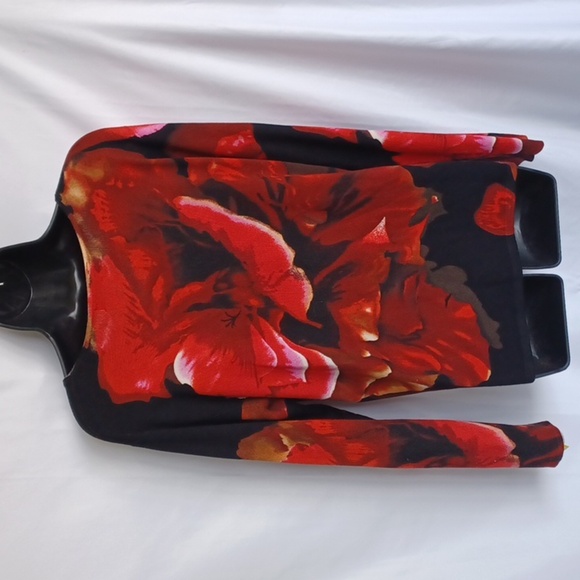 Coldwater Creek Women's Rose Vneck Long Sleeve Sequin Pullover Sweater - Picture 3 of 6